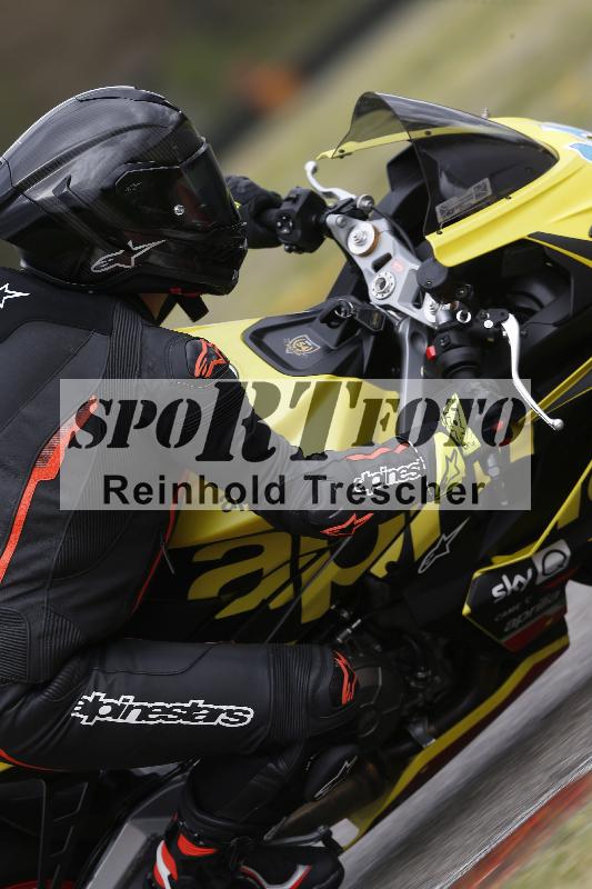 /Archiv-2025/04 13.04.2025 Get Faster Caremotion ADR/Gruppe gruen/44